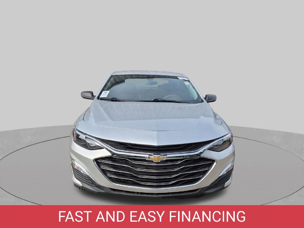 Used 2021 Chevrolet Malibu LS FWD image 4