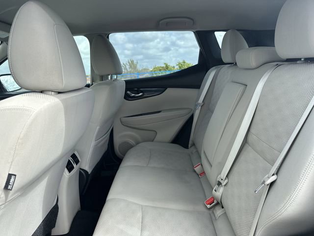 Used 2019 Nissan Rogue Sport SV FWD image 27