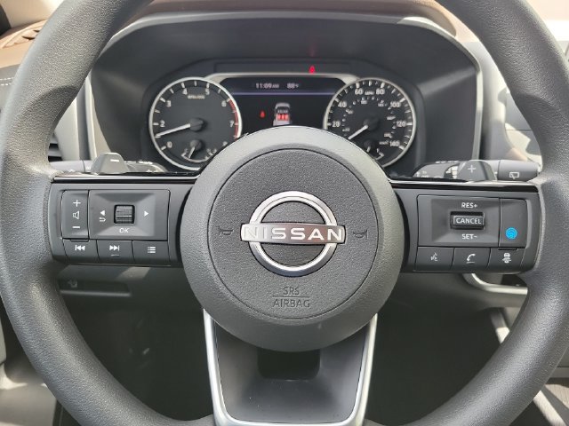 Used 2023 Nissan Rogue SV FWD image 26