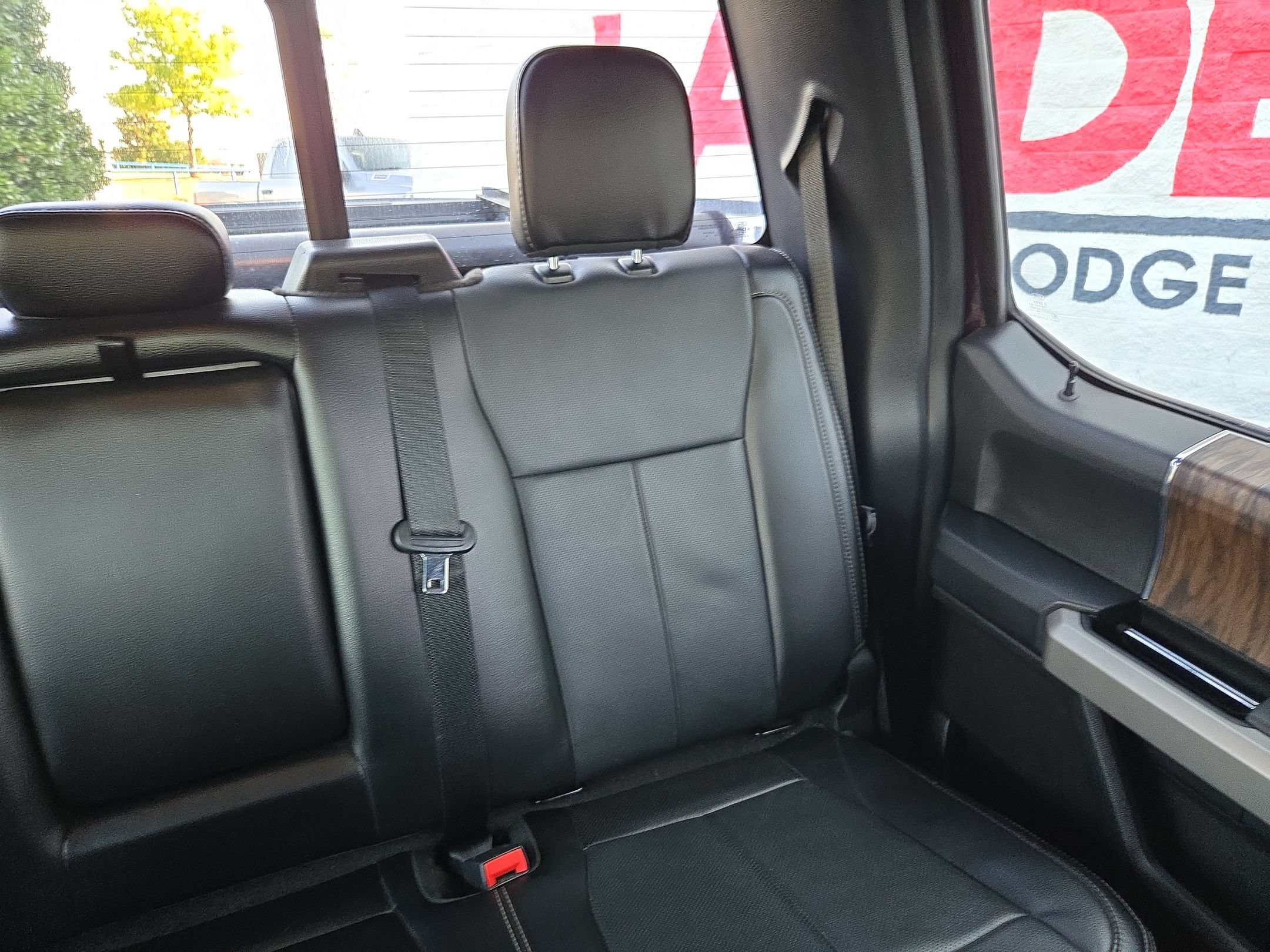 Used 2018 Ford F150 Lariat AWD/4WD image 14