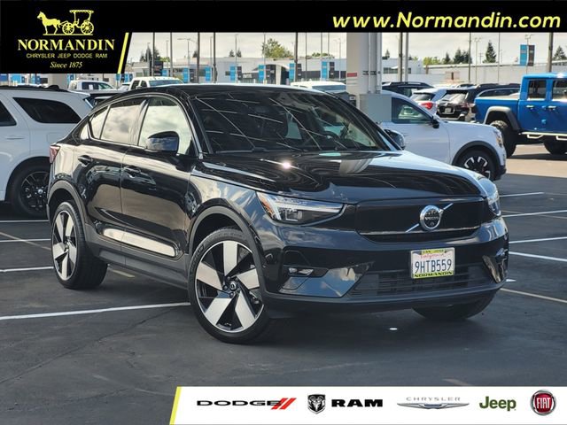 Used 2023 Volvo C40 P8 Recharge Ultimate AWD/4WD image 1