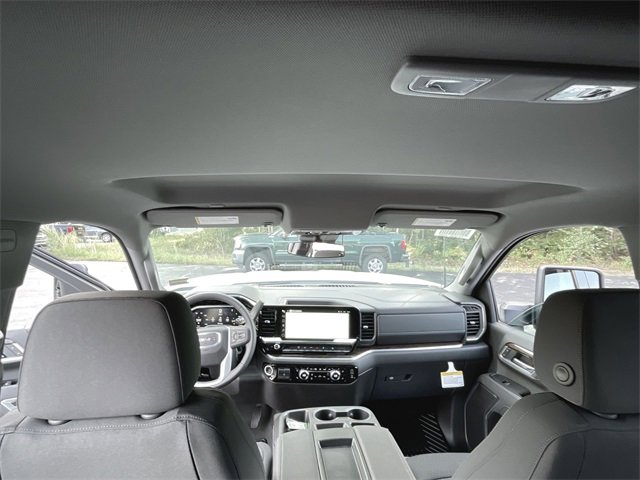 New 2025 GMC Sierra 3500 SLE w/ SLE Value Package image 20