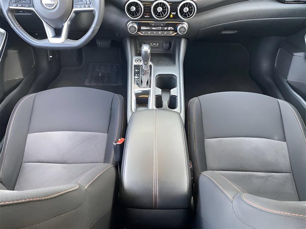 Used 2024 Nissan Sentra SR FWD image 16