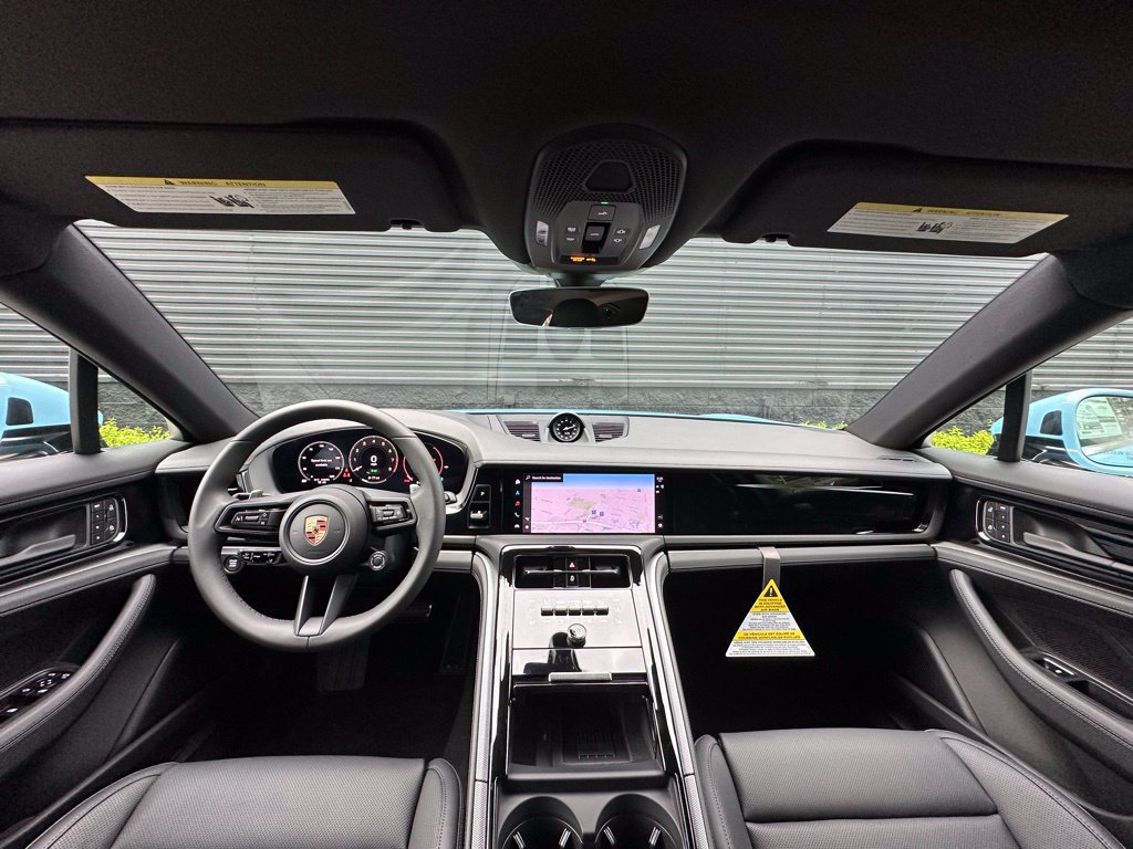 Certified 2026 Porsche Panamera 4 E-Hybrid AWD/4WD image 35