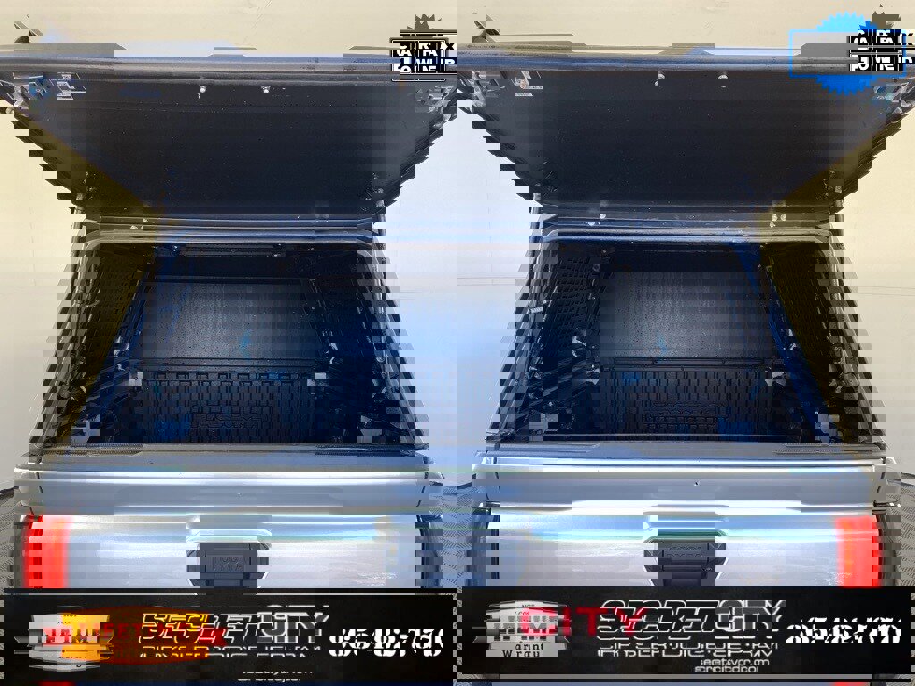 Used 2024 Toyota Tacoma TRD Off-Road w/ TRD Off Road Upgrade Package image 30