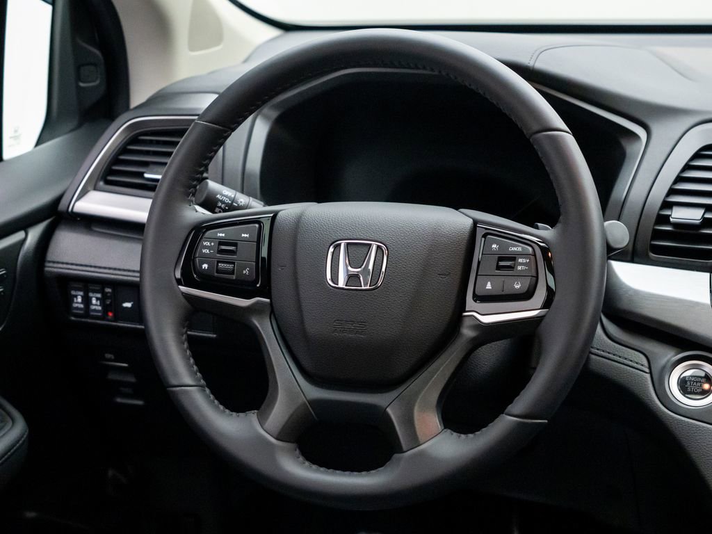 Used 2025 Honda Odyssey EX-L image 12