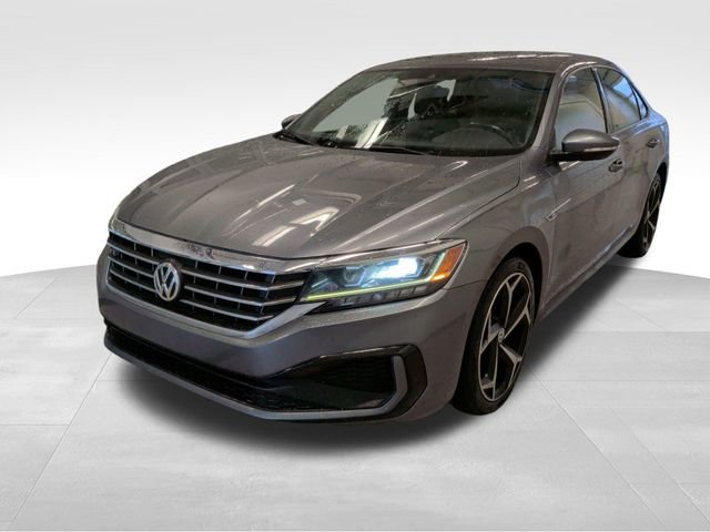 Used 2021 Volkswagen Passat 2.0T R-Line