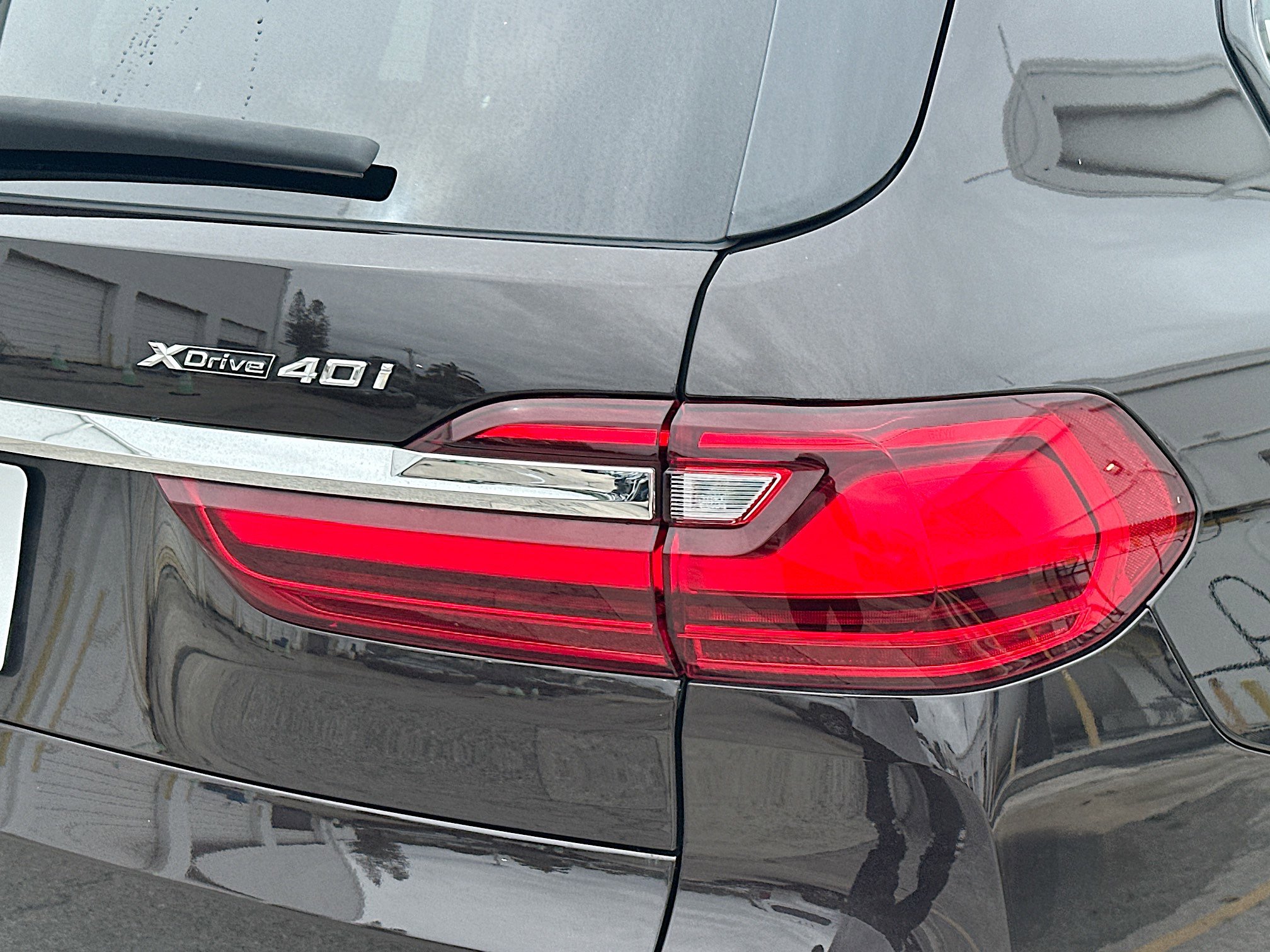 Used 2022 BMW X7 xDrive40i w/ Executive Package image 29