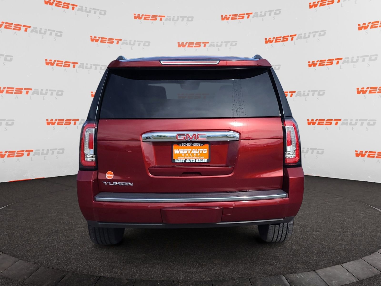 Used 2020 GMC Yukon Denali w/ Open Road Package AWD/4WD image 4