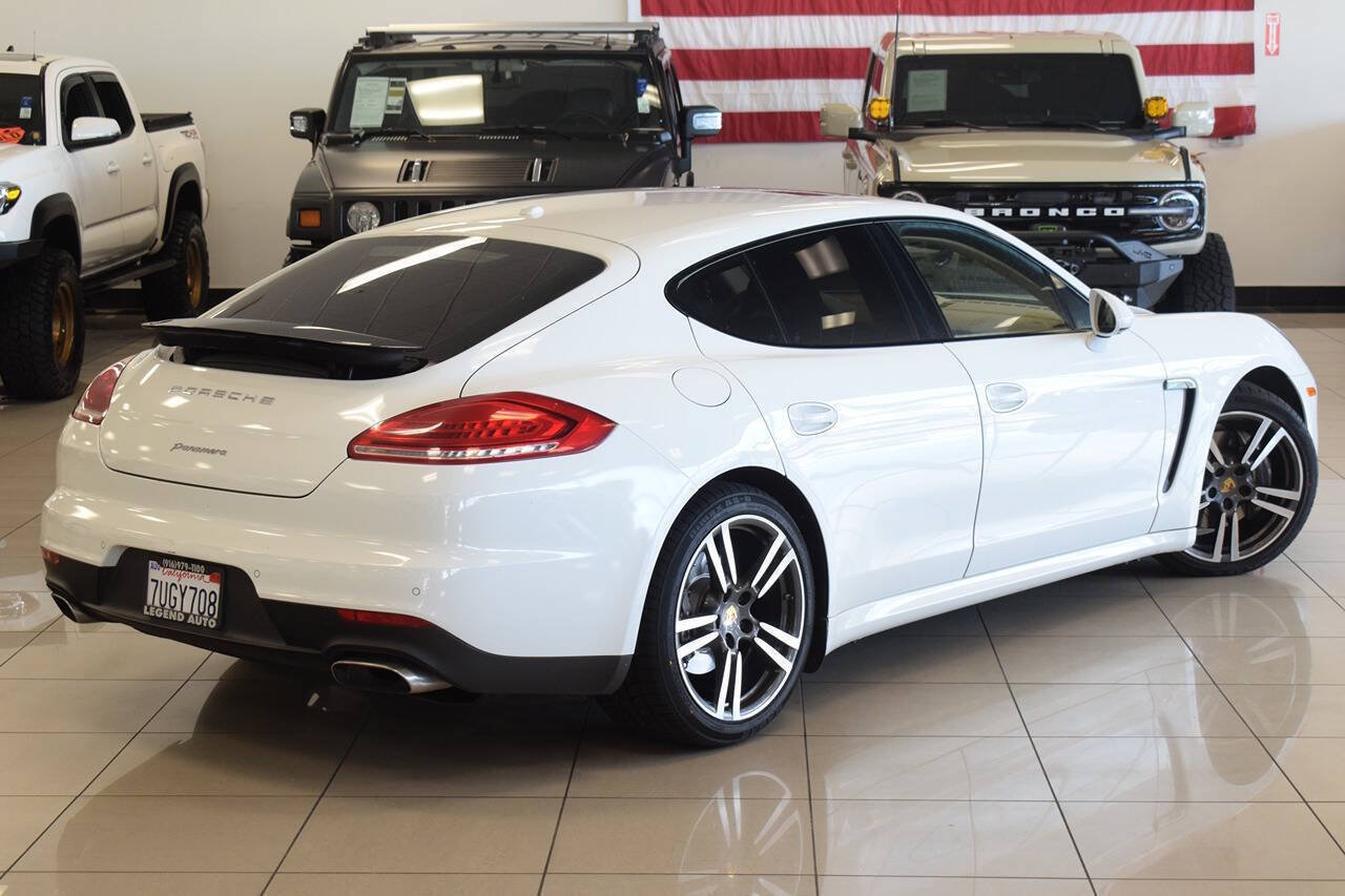 Used 2016 Porsche Panamera AWD/4WD image 33