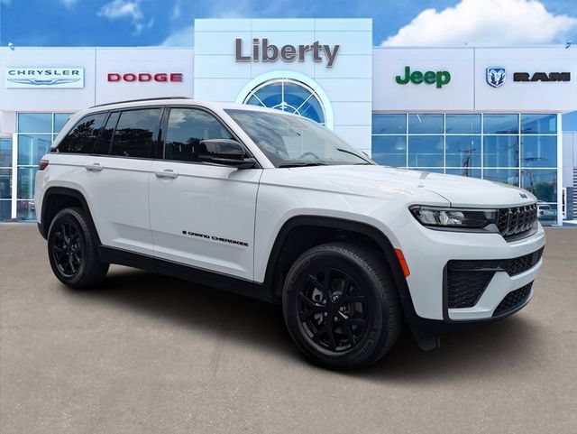 New 2026 Jeep Grand Cherokee Altitude