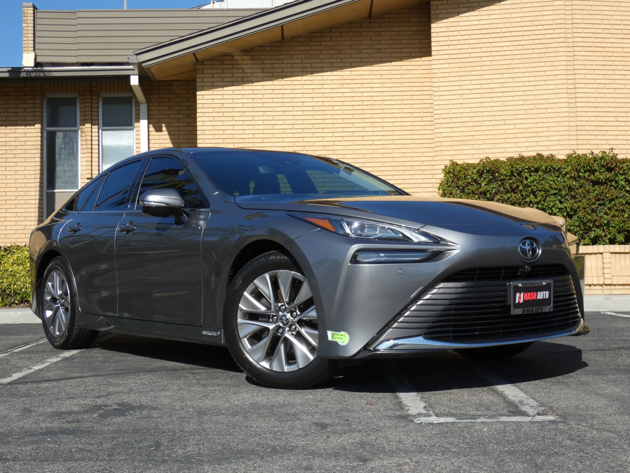 Used 2023 Toyota Mirai image 6