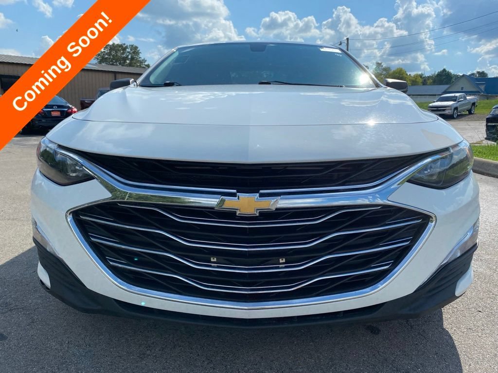 Used 2021 Chevrolet Malibu LS FWD image 3