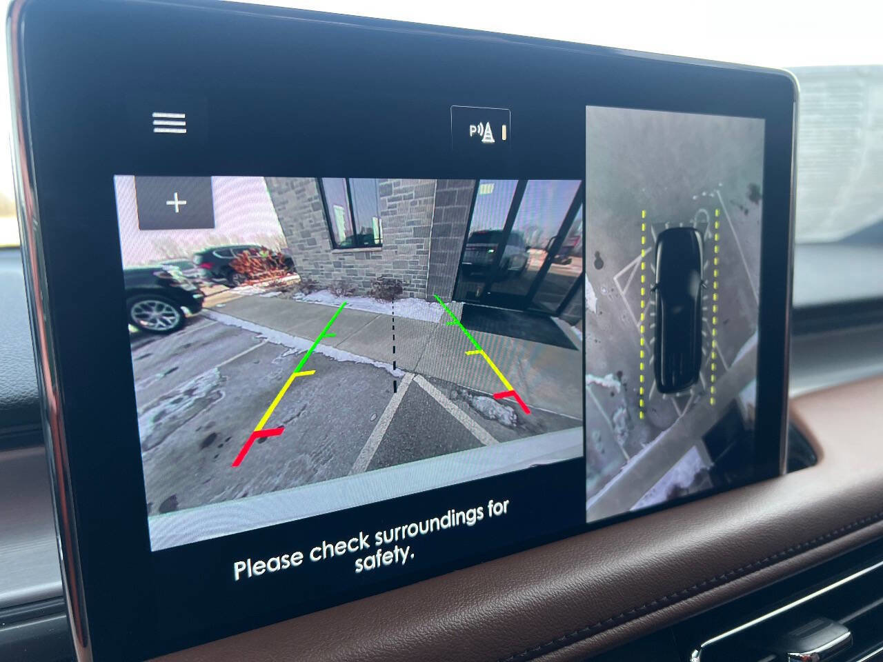 Used 2023 Lincoln Aviator Reserve w/ Class IV Trailer Tow Package image 10