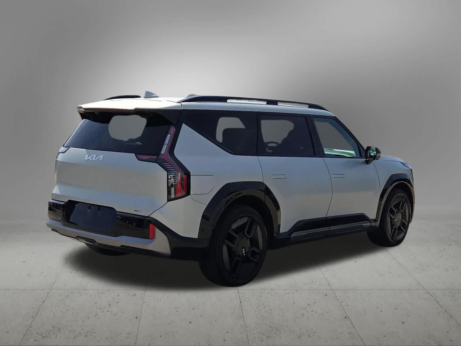 Certified 2024 Kia EV9 GT-Line AWD/4WD image 6