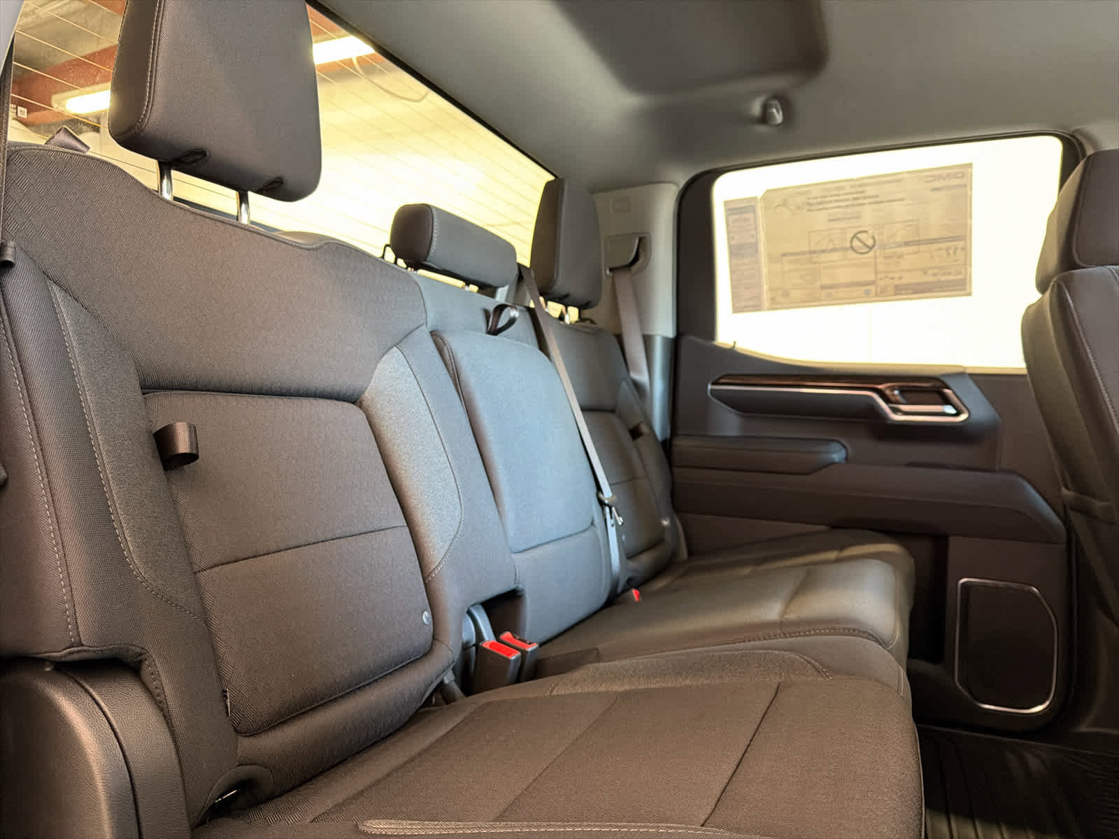 New 2026 GMC Sierra 1500 Elevation image 32