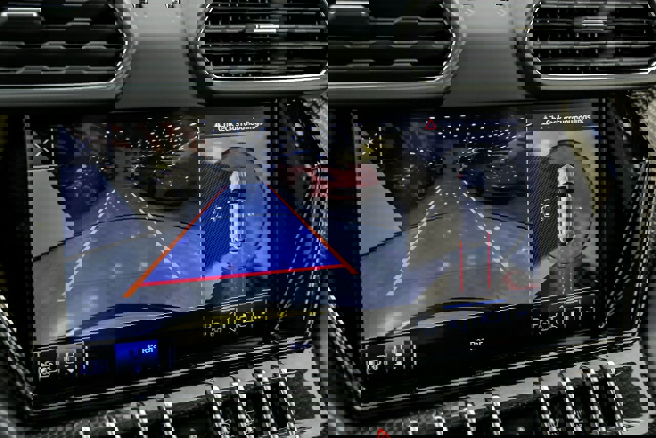 Used 2022 Lamborghini Urus image 38