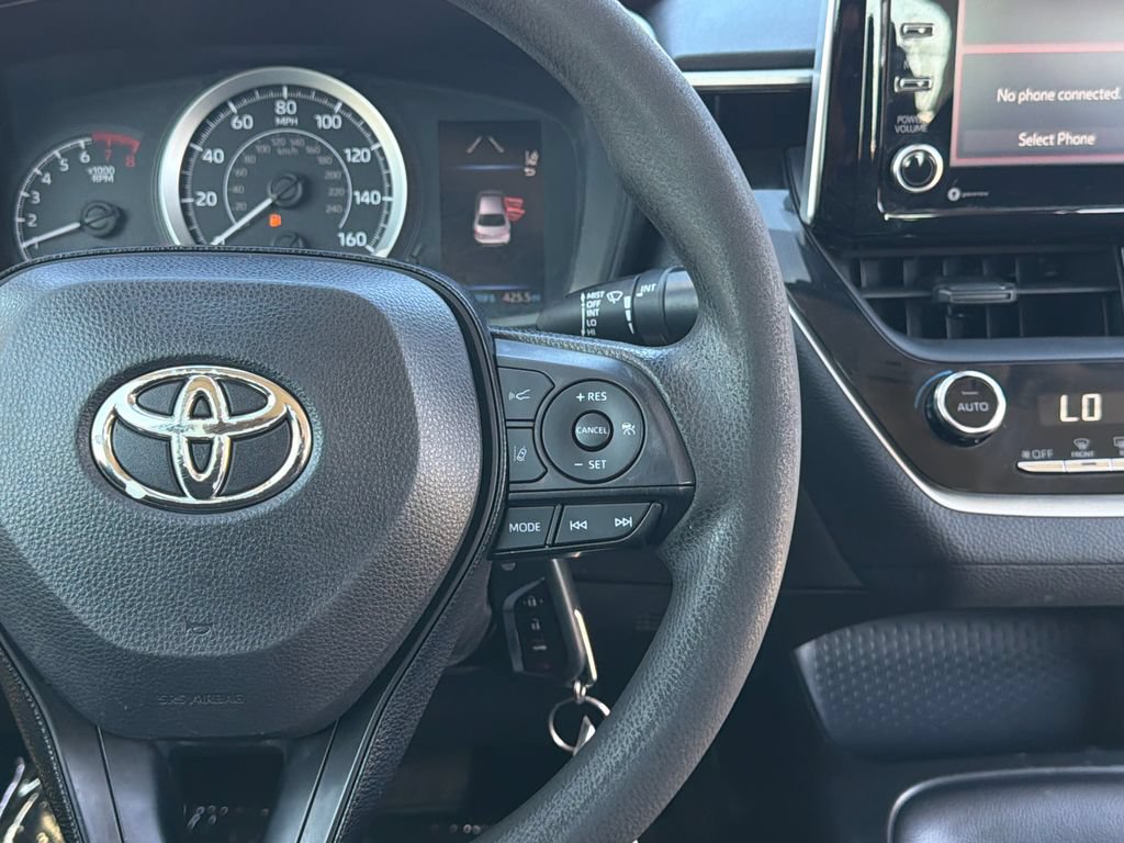 Used 2021 Toyota Corolla LE FWD image 15