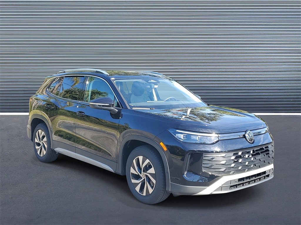 New 2026 Volkswagen Tiguan S image 2