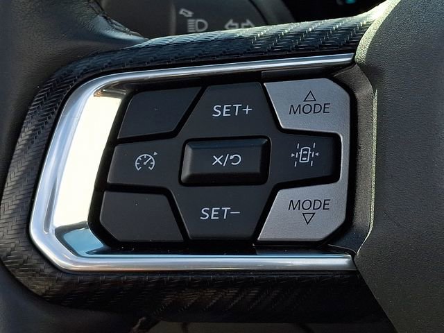 Used 2025 Ford Mustang Premium image 20