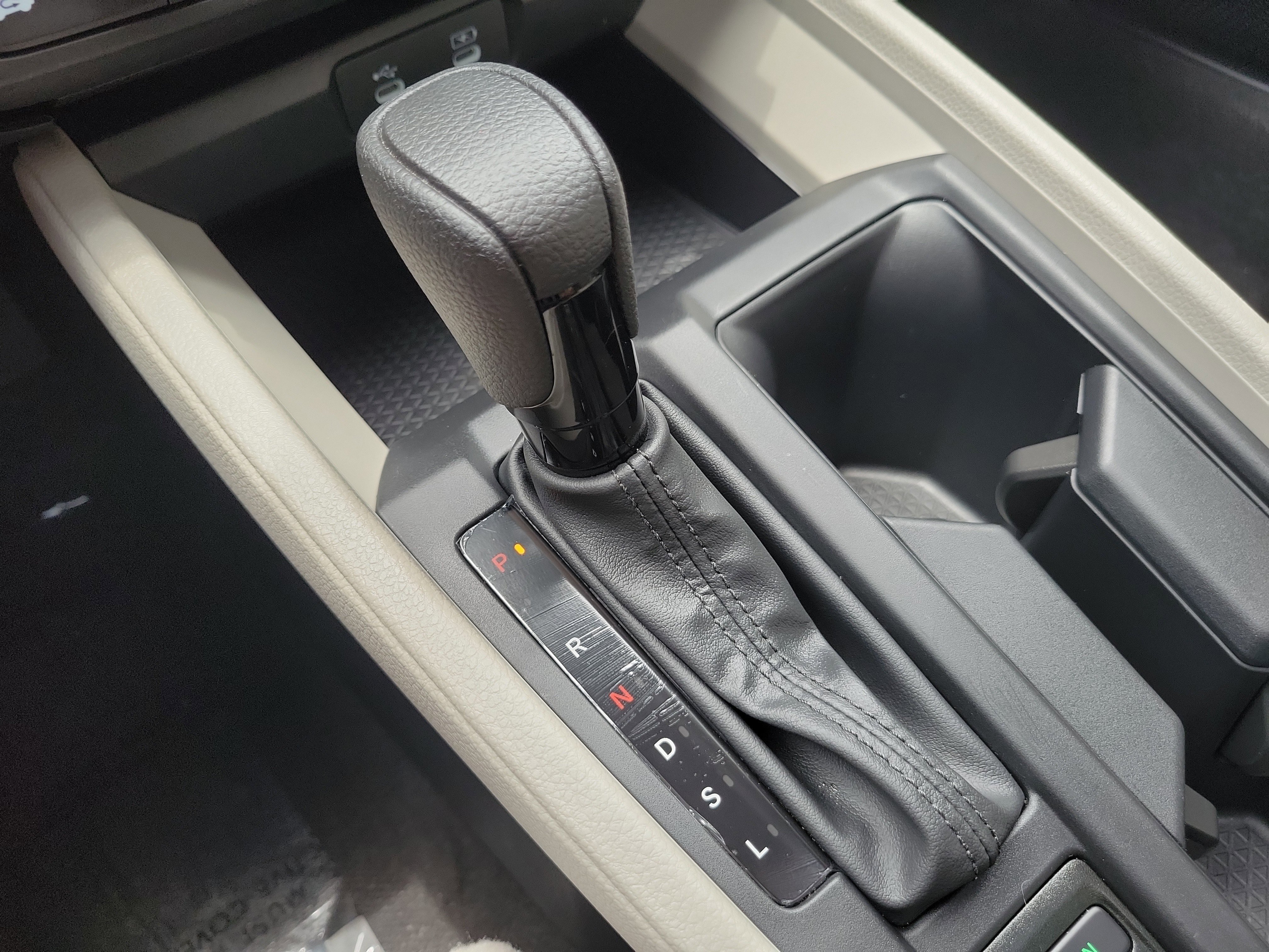 Used 2025 Honda Accord SE image 33