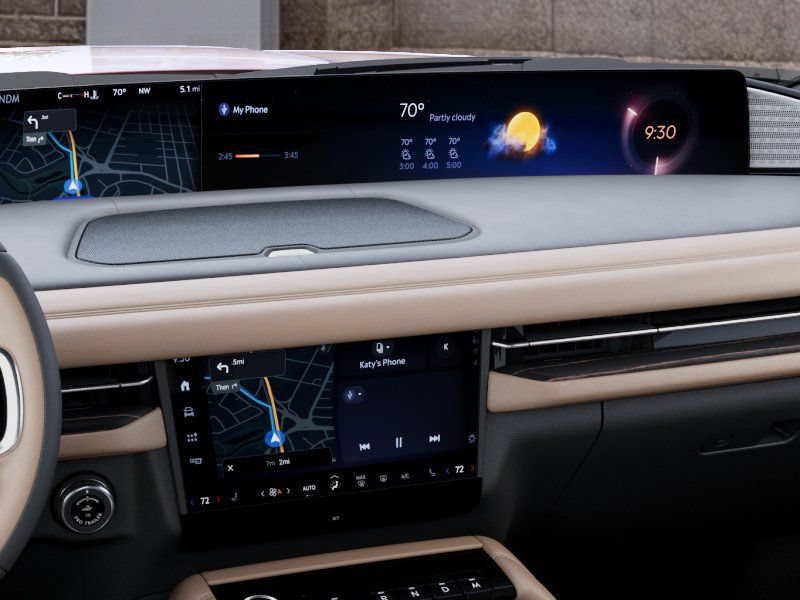 New 2027 Lincoln Navigator Black Label AWD/4WD image 14