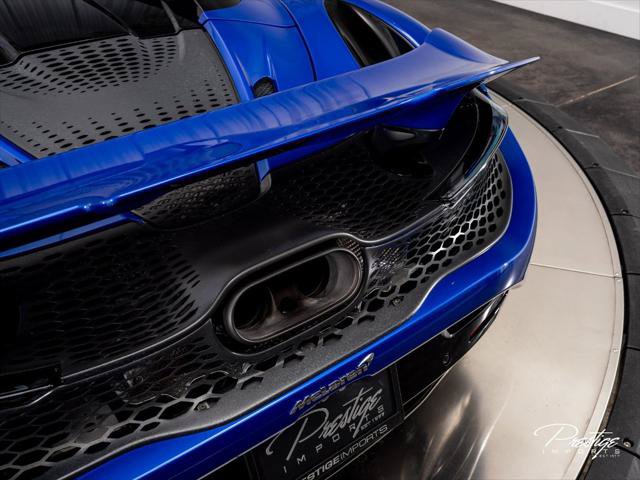 Used 2024 McLaren 750S Spider RWD image 22