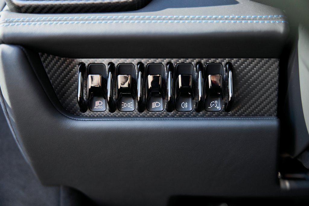 Used 2023 Lamborghini Huracan Tecnica image 42