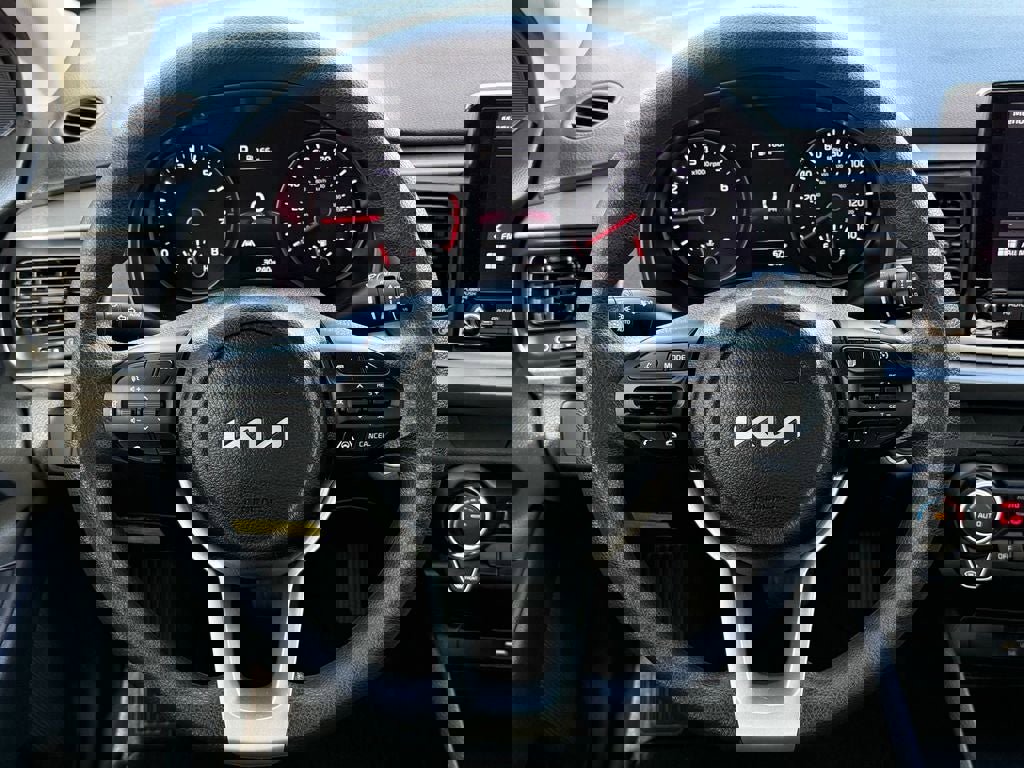 Used 2023 Kia Rio S w/ Technology Package image 20