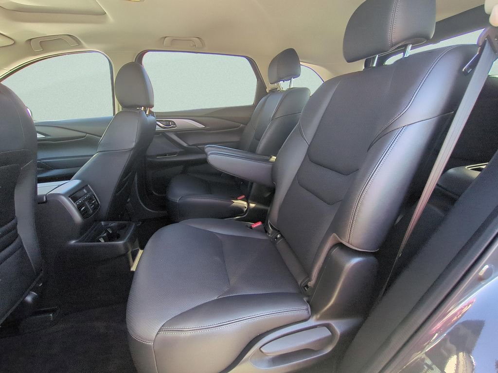 Used 2023 MAZDA CX-9 Touring Plus image 13
