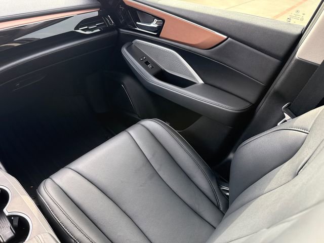 Used 2022 Acura MDX FWD image 16
