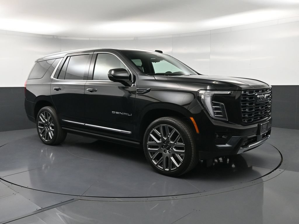 Used 2026 GMC Yukon Denali Ultimate w/ LPO, Floor Liner Package AWD/4WD image 10