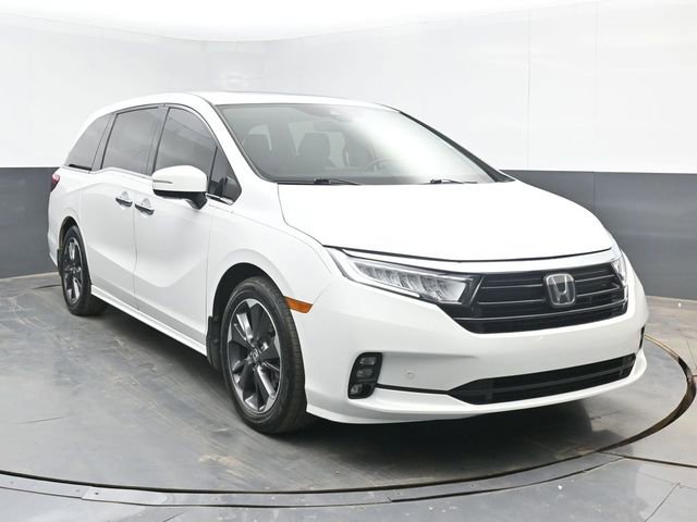 Used 2022 Honda Odyssey Elite image 2