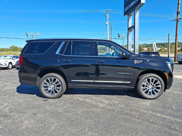 New 2026 GMC Yukon Denali w/ Sun & Power Step Package AWD/4WD image 7