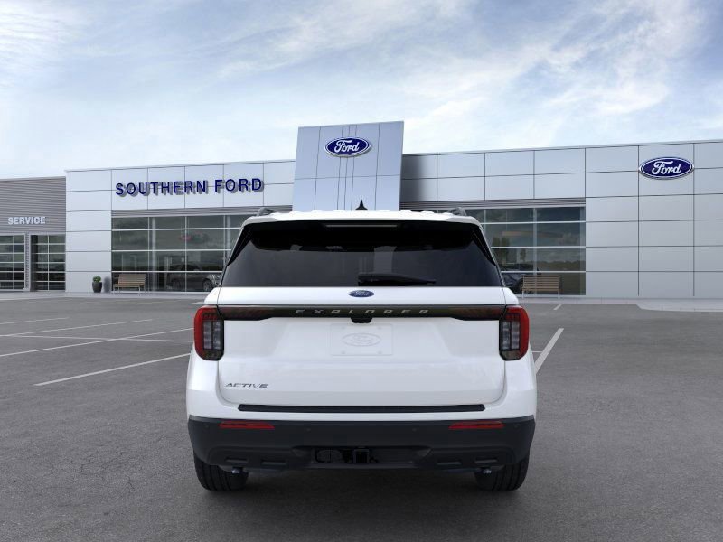 New 2025 Ford Explorer Active image 5