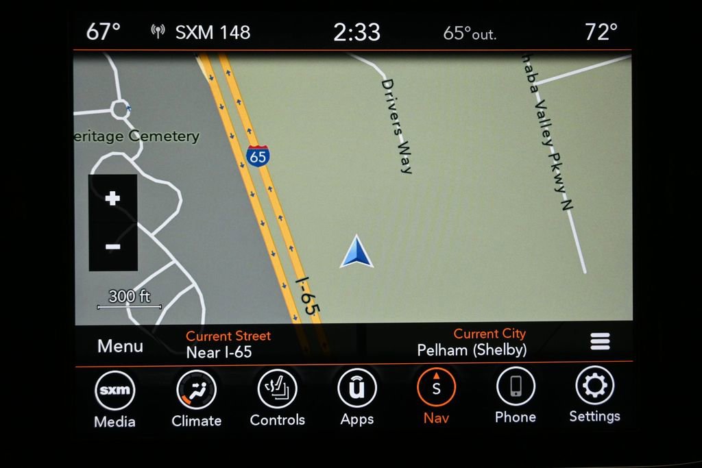 Used 2022 Jeep Grand Cherokee Laredo X RWD image 12