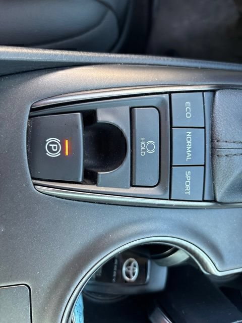 Used 2023 Toyota Camry XSE FWD image 41