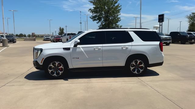 Used 2025 GMC Yukon AT4 Ultimate AWD/4WD image 9