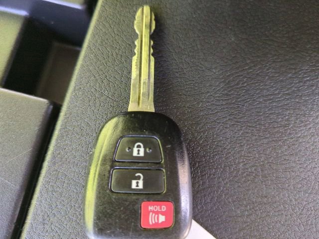 Used 2020 Toyota Tundra SR AWD/4WD image 26