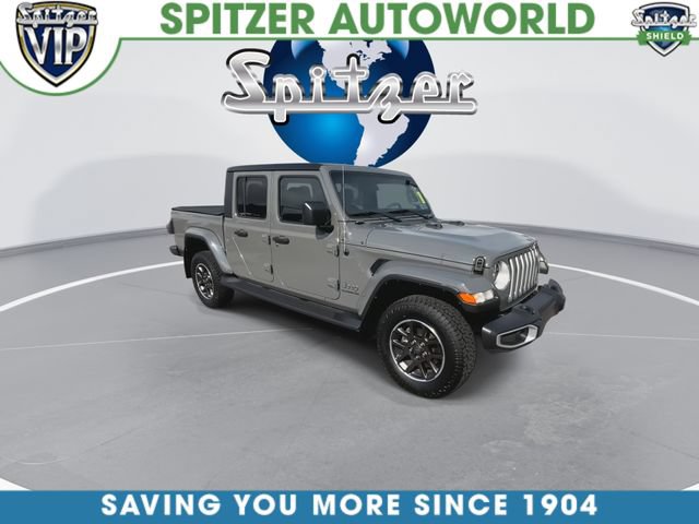 Used 2022 Jeep Gladiator Overland w/ Popular Equipment Package AWD/4WD image 2
