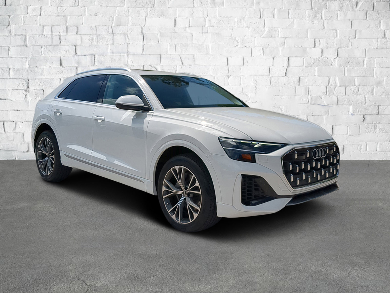 Used 2025 Audi Q8 Premium