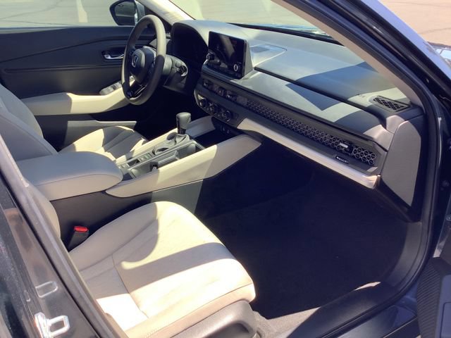 Used 2024 Honda Accord EX image 34