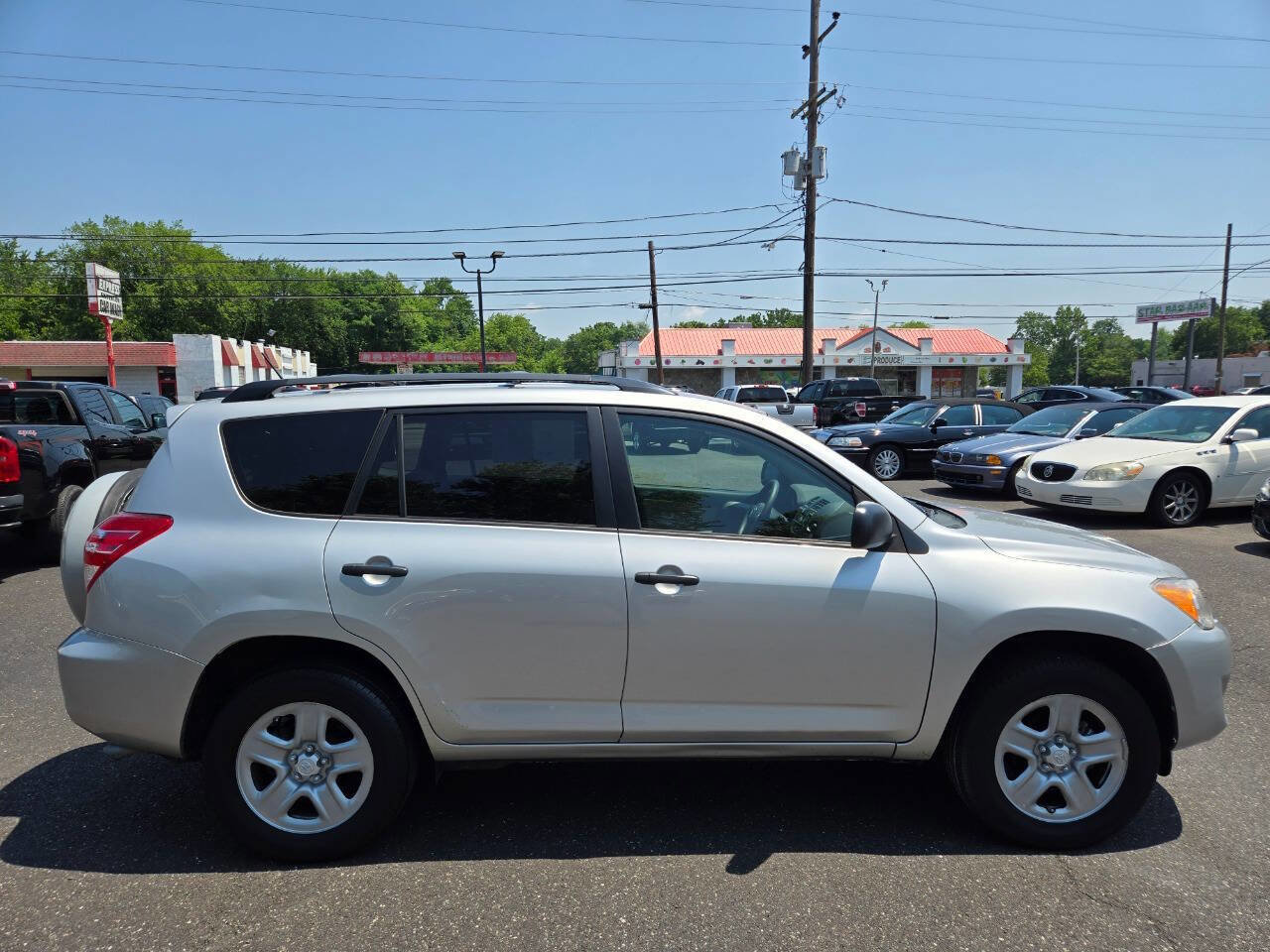 Used 2010 Toyota RAV4 4WD image 5
