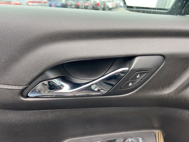 Used 2019 GMC Acadia SLE image 26