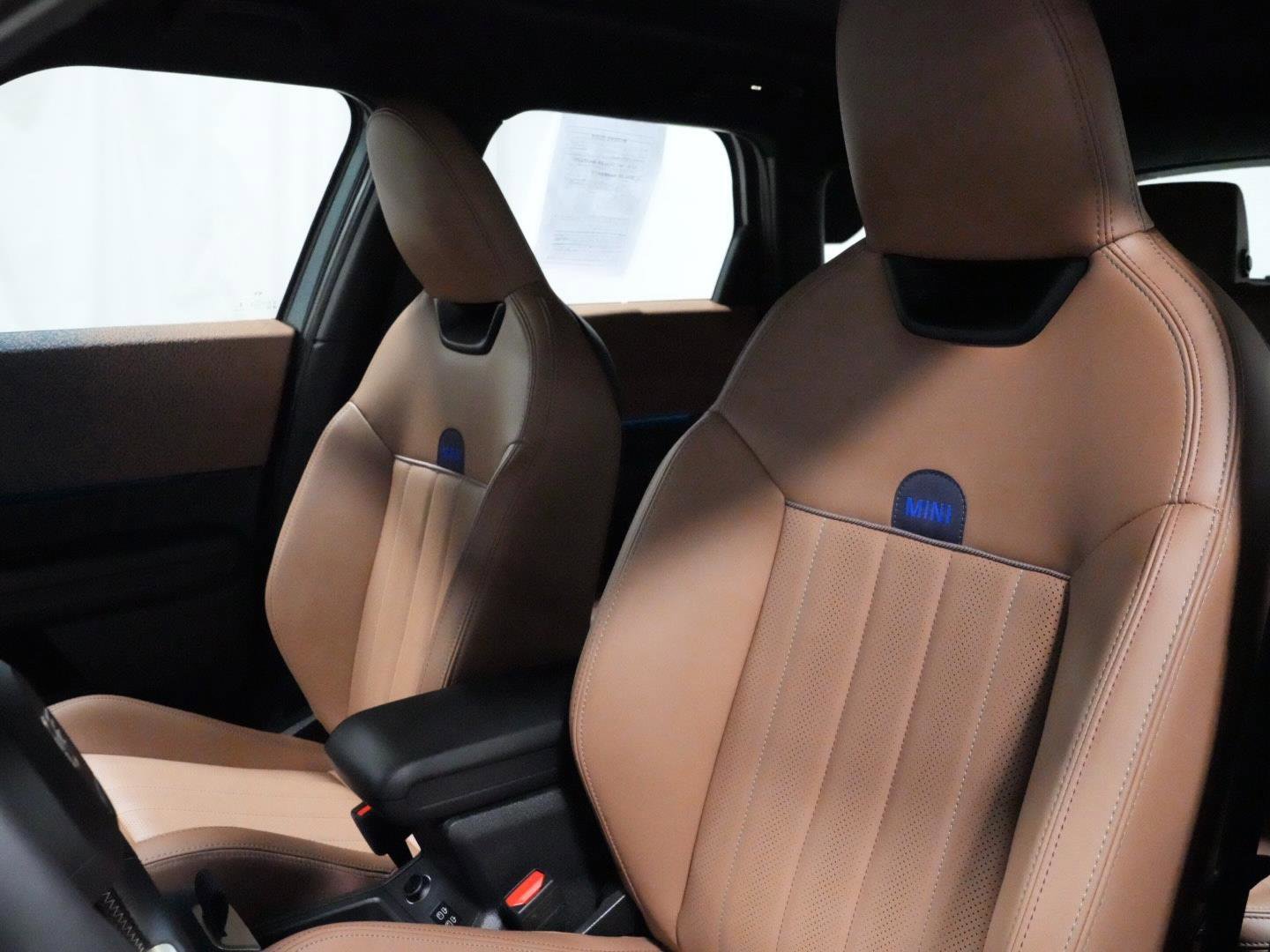 Certified 2026 MINI Cooper Countryman S image 4