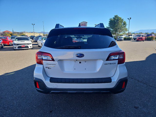 Used 2019 Subaru Outback 2.5i Premium w/ Popular Package #2 image 4