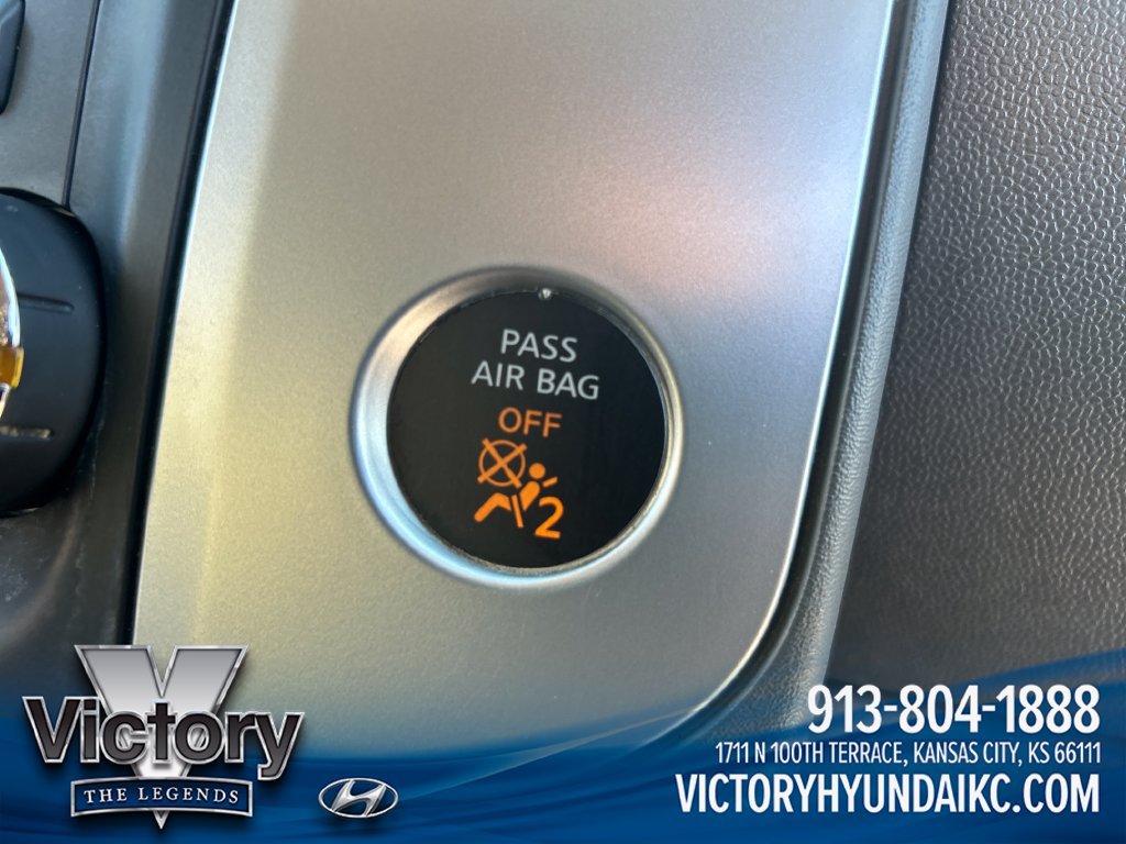 Used 2019 Nissan Frontier SV RWD image 27