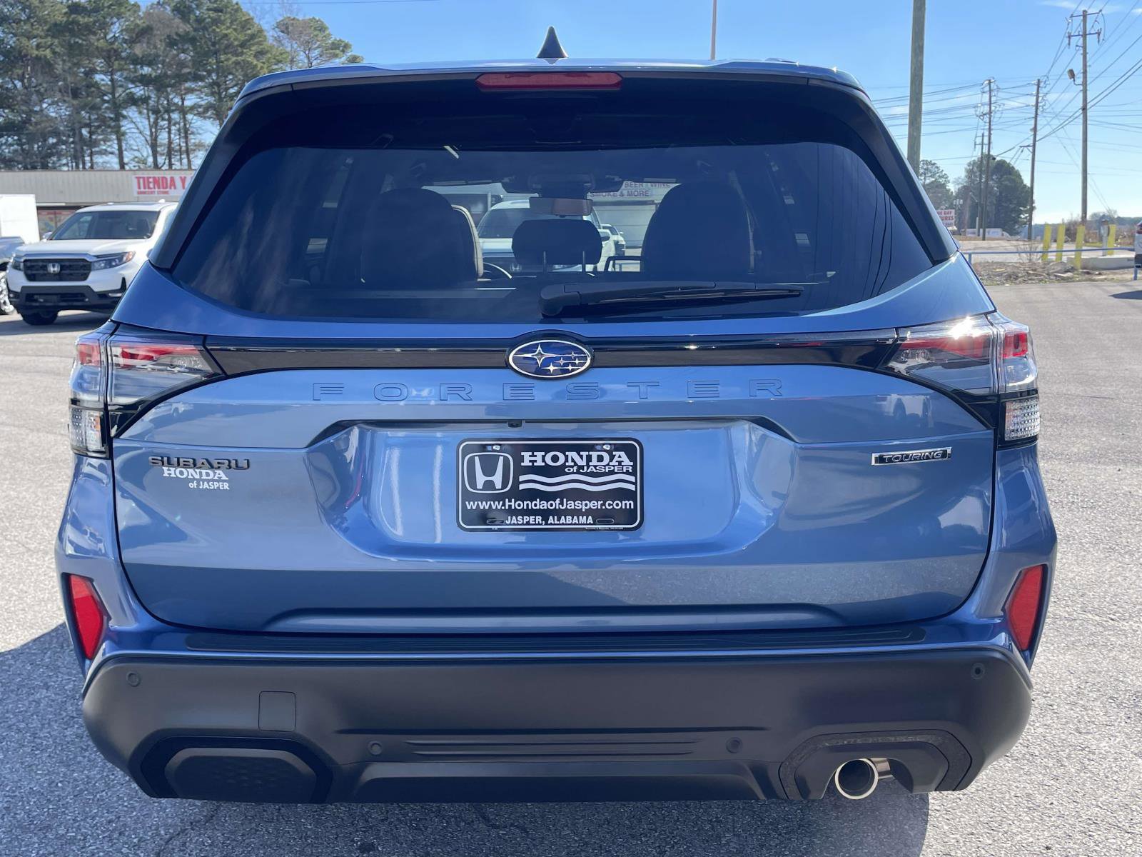 Used 2025 Subaru Forester Touring image 3