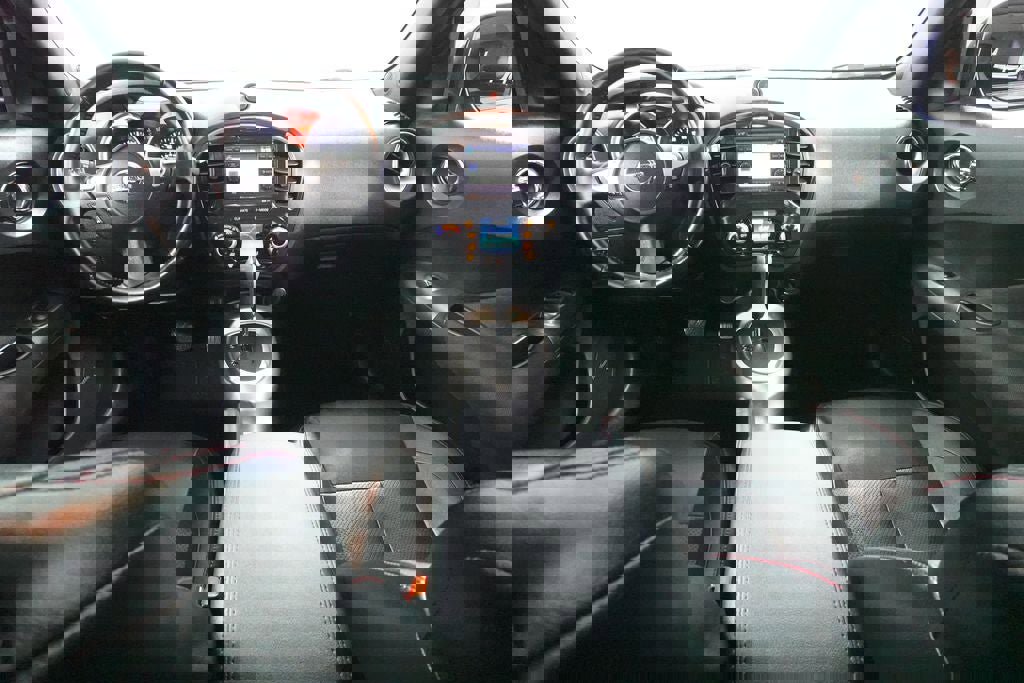 Used 2013 Nissan Juke SL image 8