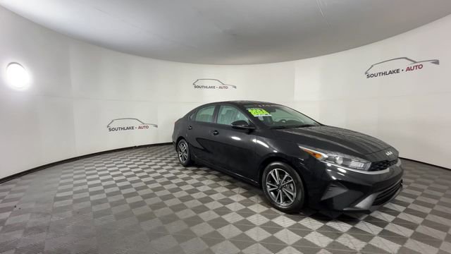 Certified 2024 Kia Forte LXS w/ LXS Technology Package image 2